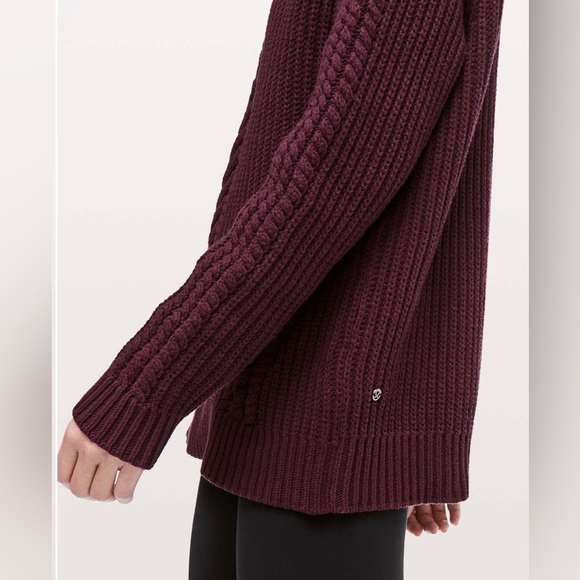 Lululemon Bring The Cozy Turtleneck Size 6 - Picture 9 of 10